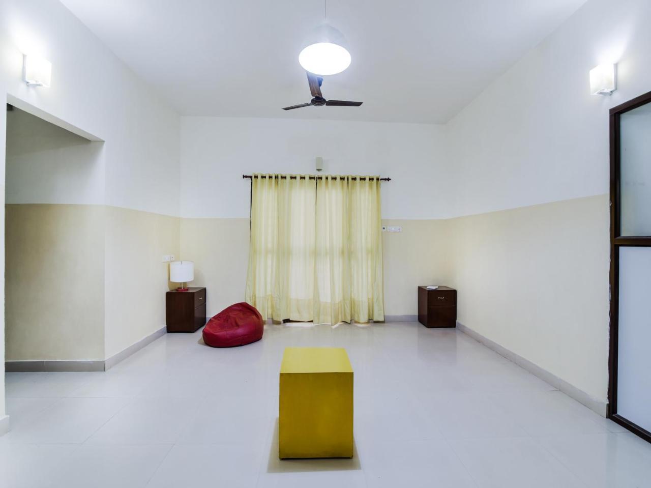 Hôtel Oyo Flagship 324 Velachery Madipakkam à Chennai Extérieur photo